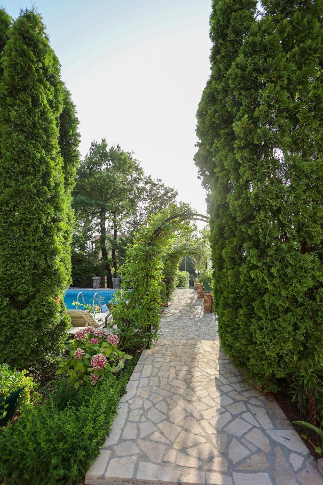 Villa Besha แฮร์เซ็ก-โนวี ภายนอก รูปภาพ