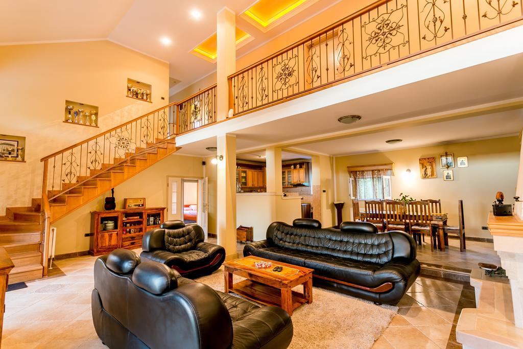 Villa Besha แฮร์เซ็ก-โนวี ภายนอก รูปภาพ