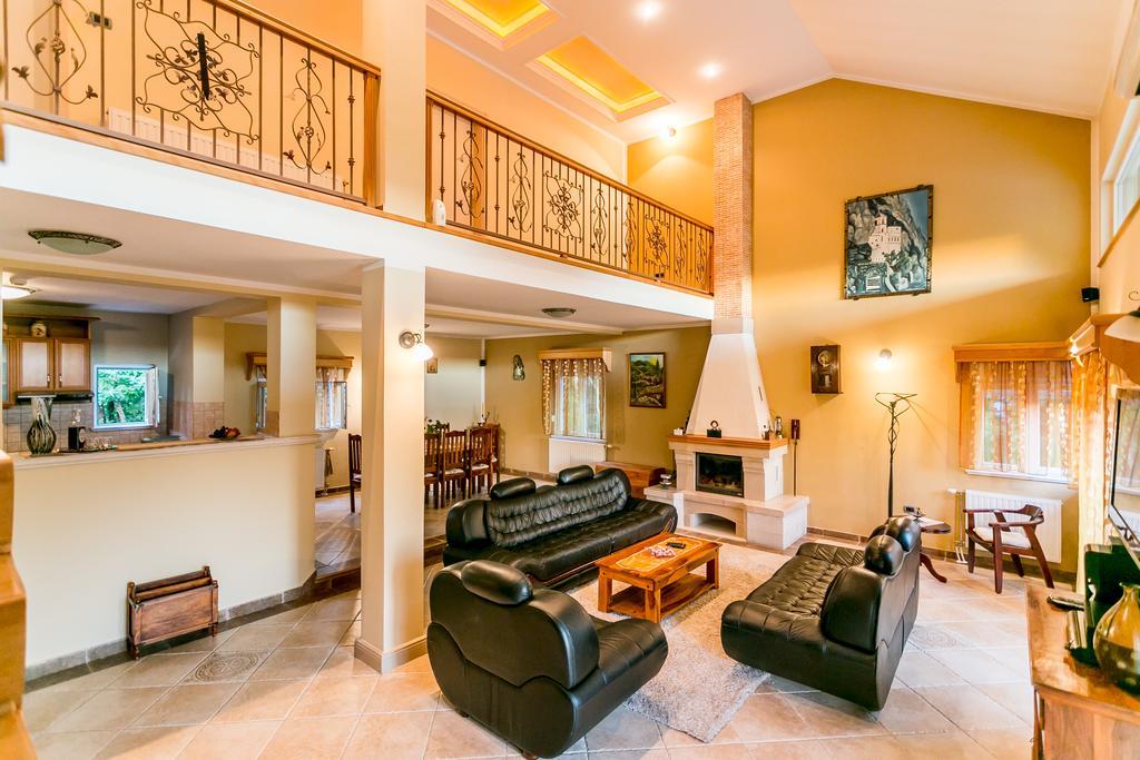 Villa Besha แฮร์เซ็ก-โนวี ภายนอก รูปภาพ